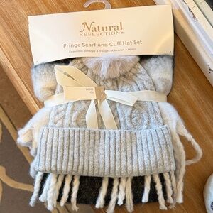 Natural Reflections Gray and Cream Knit Set